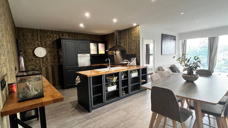 Location appartement 5 pièces à Gex 01170 - 2 700 €