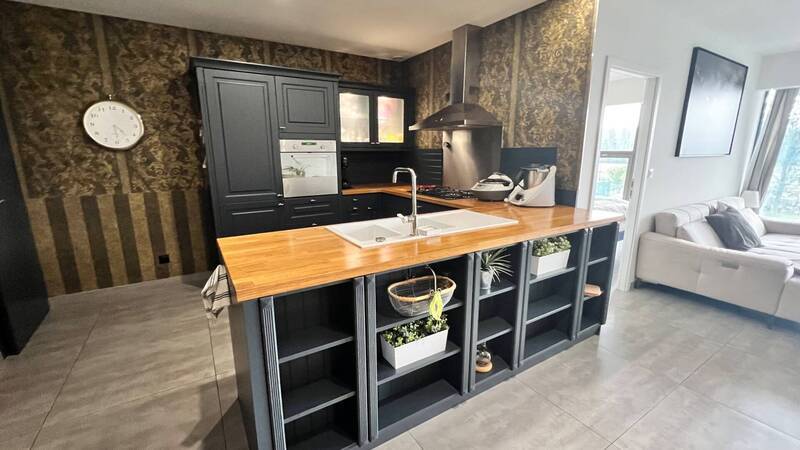Location appartement 5 pièces à Gex 01170 - 2 700 €