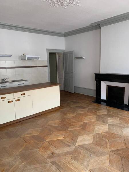 Location appartement 2 pièces à Gex 01170 - 920 €