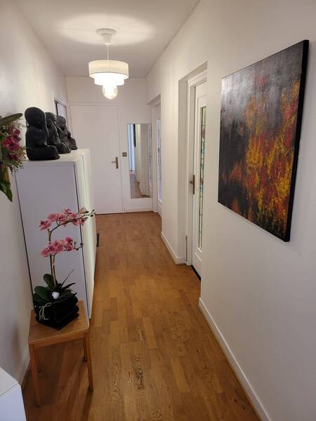 Location appartement 4 pièces à Divonne-les-Bains 01220 - 2 380 €