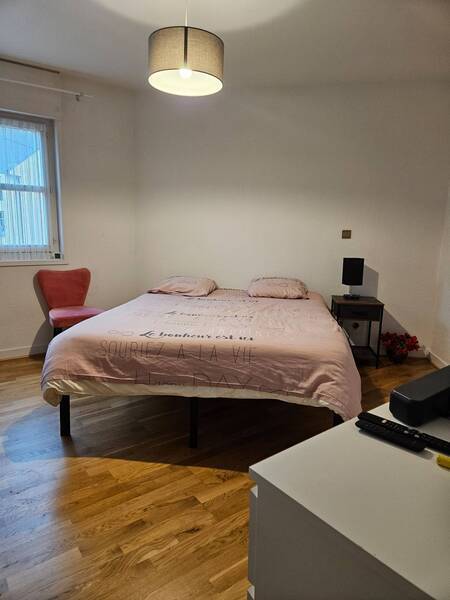 Location appartement 4 pièces à Divonne-les-Bains 01220 - 2 380 €