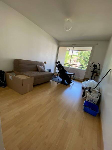 Location appartement 4 pièces à Divonne-les-Bains 01220 - 2 480 €