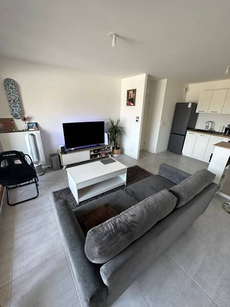 Location appartement 2 pièces à Annemasse 74100 - 1 150 €