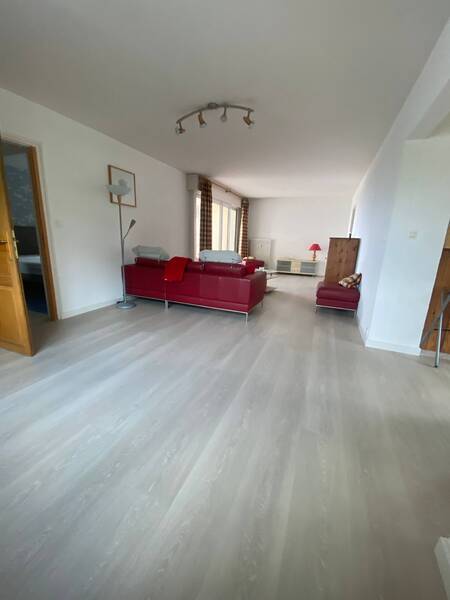 Location appartement 3 pièces à Gex 01170 - 1 690 €
