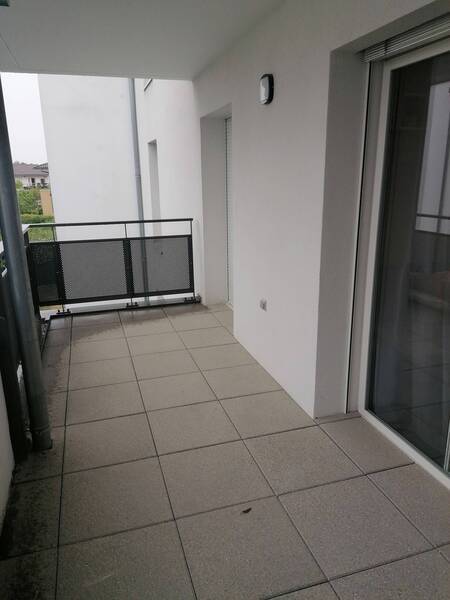 Location appartement 2 pièces à Prévessin-Moëns 01280 - 1 040 €