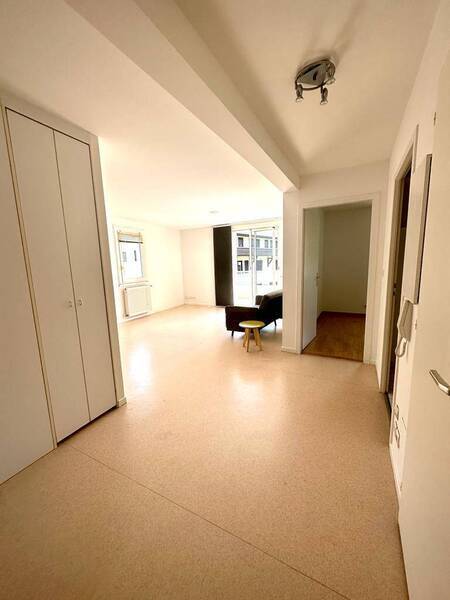 Location appartement 3 pièces à Divonne-les-Bains 01220 - 1 670 €