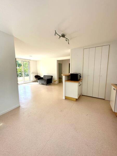 Location appartement 3 pièces à Divonne-les-Bains 01220 - 1 670 €