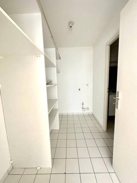 Location appartement 3 pièces à Divonne-les-Bains 01220 - 1 670 €