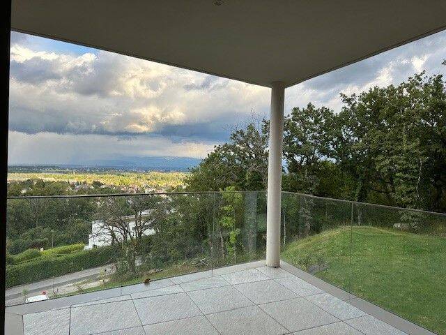 Location appartement 4 pièces à Divonne-les-Bains 01220 - 3 250 €