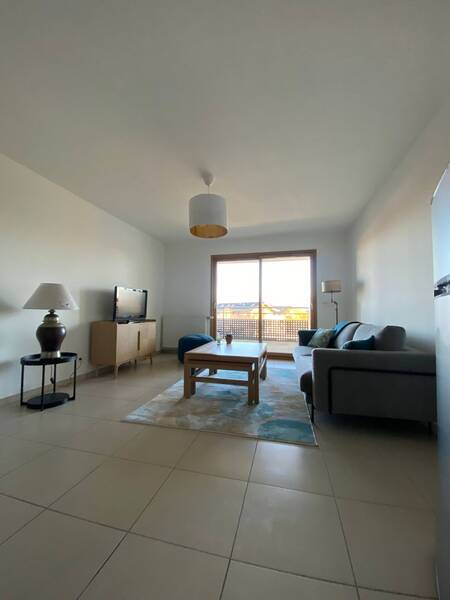 Location appartement 2 pièces à Divonne-les-Bains 01220 - 1 490 €