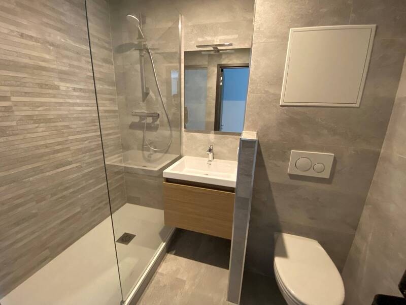 Location appartement 1 pièce à Divonne-les-Bains 01220 - 920 €