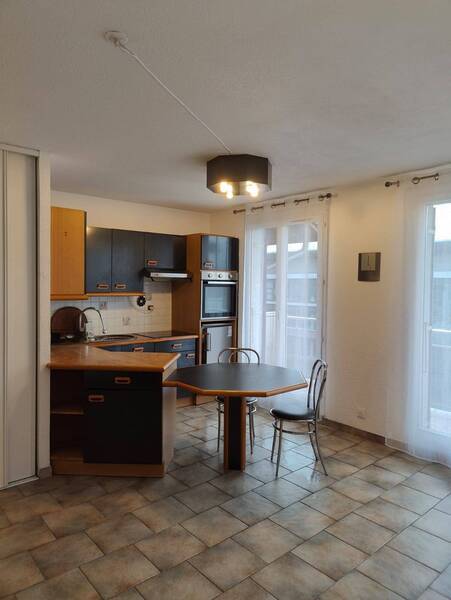 Location appartement 1 pièce à Saint-Genis-Pouilly 01630 - 1 090 €