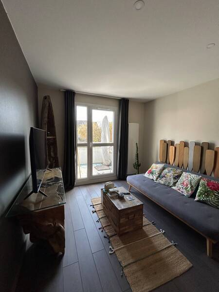 Location appartement 2 pièces à Divonne-les-Bains 01220 - 1 250 €