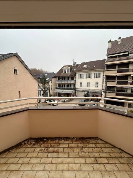 Location appartement 2 pièces à Divonne-les-Bains 01220 - 1 300 €