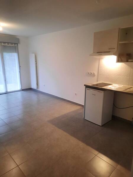 Location appartement 2 pièces à Saint-Genis-Pouilly 01630 - 879 €