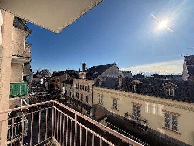 Location appartement 3 pièces à Divonne-les-Bains 01220 - 1 490 €