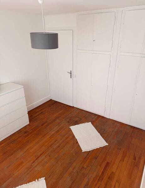 Location appartement 3 pièces à Divonne-les-Bains 01220 - 1 490 €
