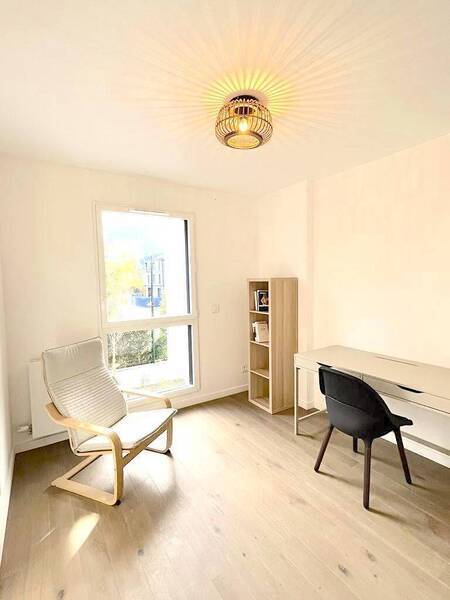 Location appartement 3 pièces à Divonne-les-Bains 01220 - 2 190 €