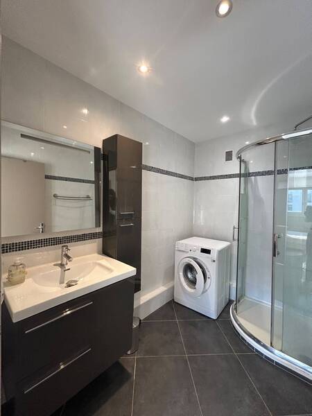 Location appartement à Divonne-les-Bains 01220 - 1 450 €