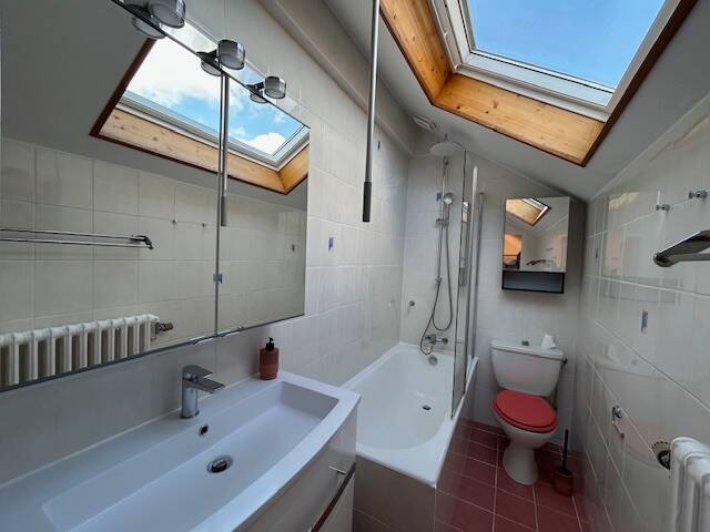Rent apartment in DIVONNE LES BAINS 01220 - 1 850 €