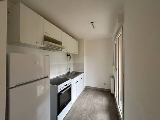 Rent apartment in Gex 01170 - 1 090 €