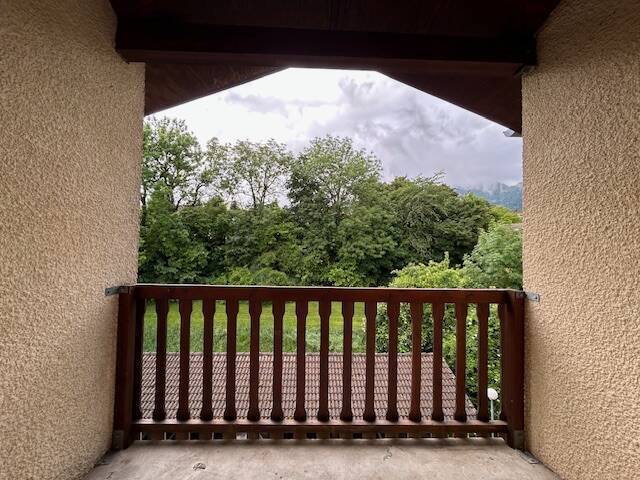 Rent apartment in Gex 01170 - 1 090 €