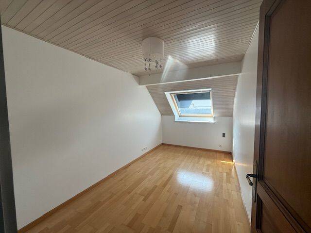 Location maison 6 pièces à Sauverny 01220 - 3 200 €