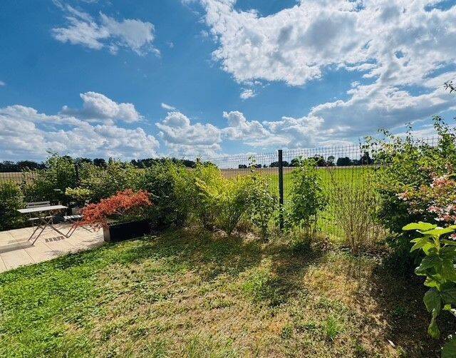 Location appartement 3 pièces à Ornex 01210 - 2 290 €