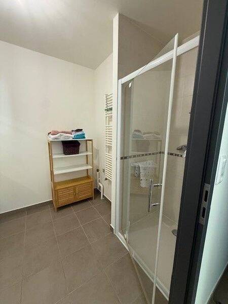 Location appartement 2 pièces à Divonne-les-Bains 01220 - 1 590 €