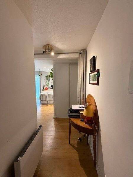 Rent apartment 2 rooms in Gex 01170 - 1 300 €