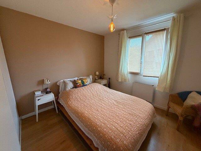 Rent apartment 2 rooms in Gex 01170 - 1 300 €