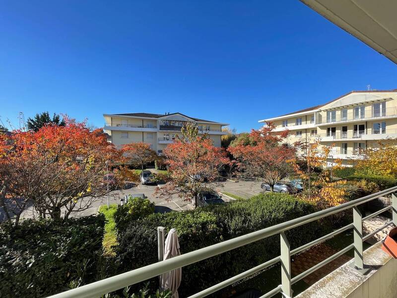 Location appartement 3 pièces à Ferney-Voltaire 01210 - 1 650 €