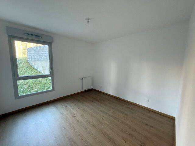 Location appartement 3 pièces à Saint-Genis-Pouilly 01630 - 1 680 €