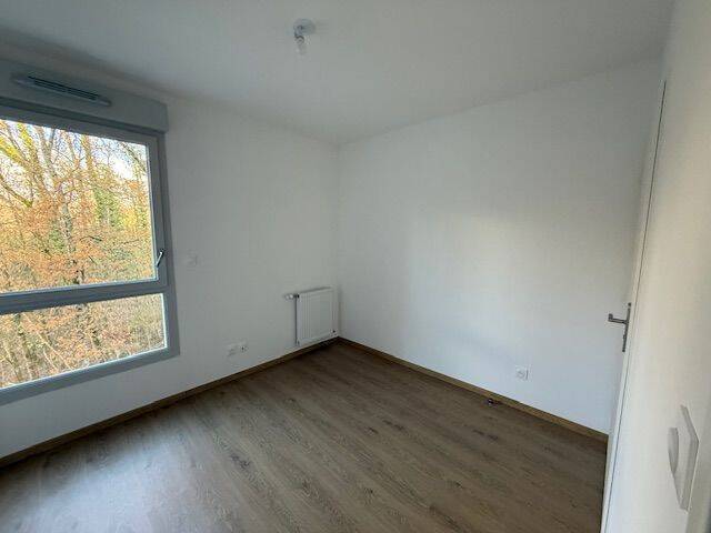 Location appartement à Saint-Genis-Pouilly 01630 - 2 145 €