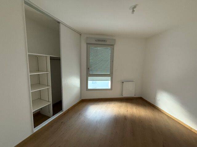 Location appartement 2 pièces à Saint-Genis-Pouilly 01630 - 1 695 €