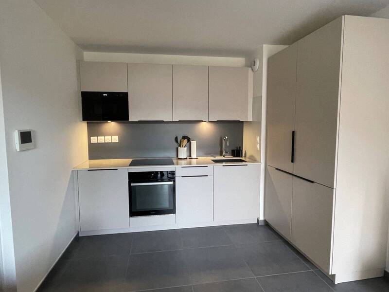 Location appartement 2 pièces à Divonne-les-Bains 01220 - 1 800 €