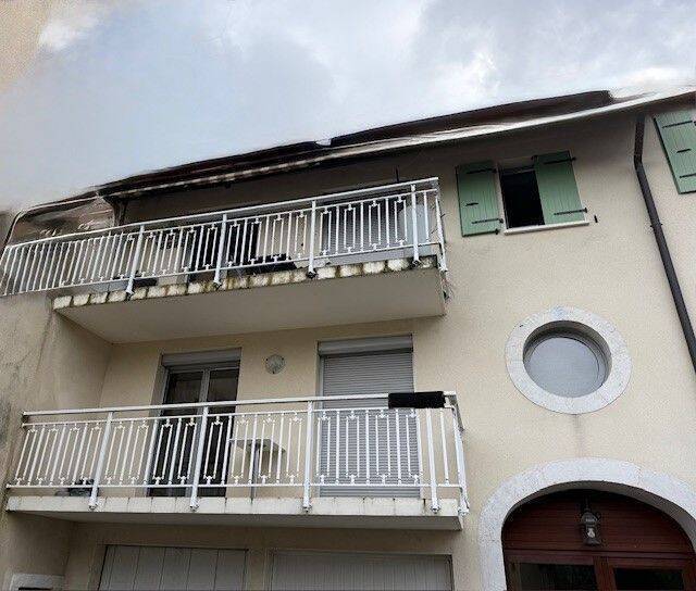 Location appartement 2 pièces à Divonne-les-Bains 01220 - 1 400 €