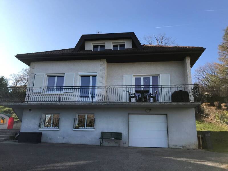 Location maison 5 pièces à Divonne-les-Bains 01220 - 2 690 €