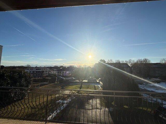 Location maison 5 pièces à Divonne-les-Bains 01220 - 2 690 €