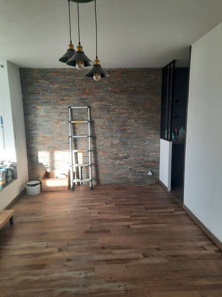 Location appartement 2 pièces à Sauverny 01220 - 1 350 €