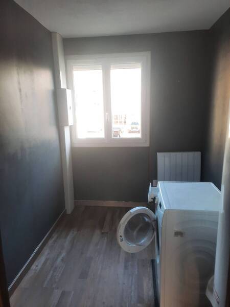 Location appartement 2 pièces à Sauverny 01220 - 1 350 €