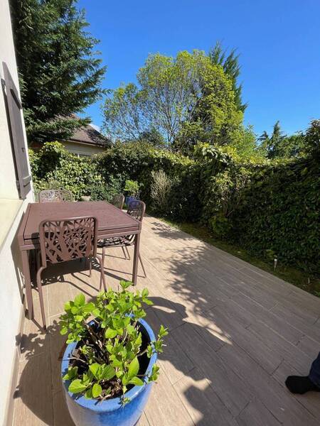 Location appartement à Divonne-les-Bains 01220 - 1 650 €