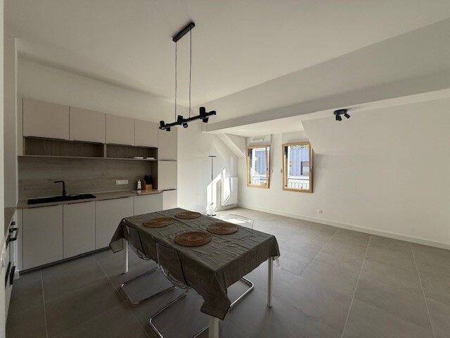 Location appartement 3 pièces à Ferney-Voltaire 01210 - 2 040 €