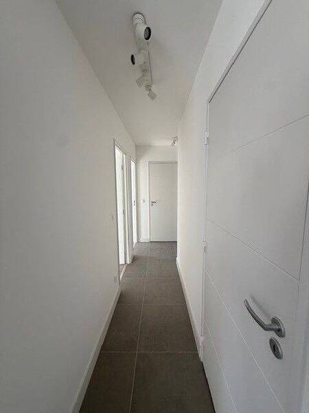 Location appartement 3 pièces à Ferney-Voltaire 01210 - 2 040 €