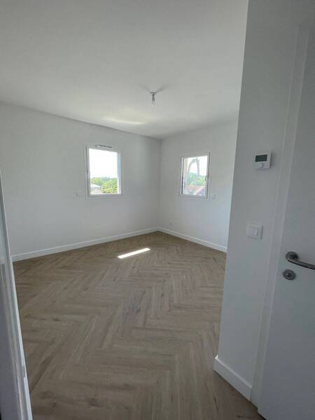 Location appartement à Échenevex 01170 - 2 500 €