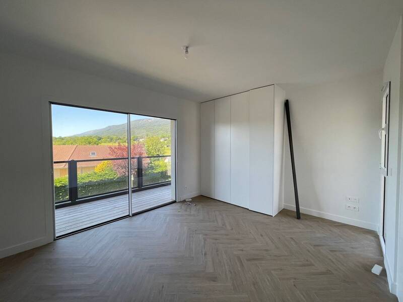 Location appartement à Échenevex 01170 - 2 400 €