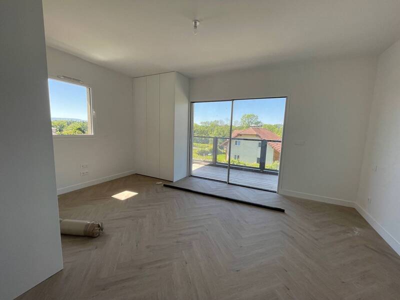 Location appartement à Échenevex 01170 - 2 350 €