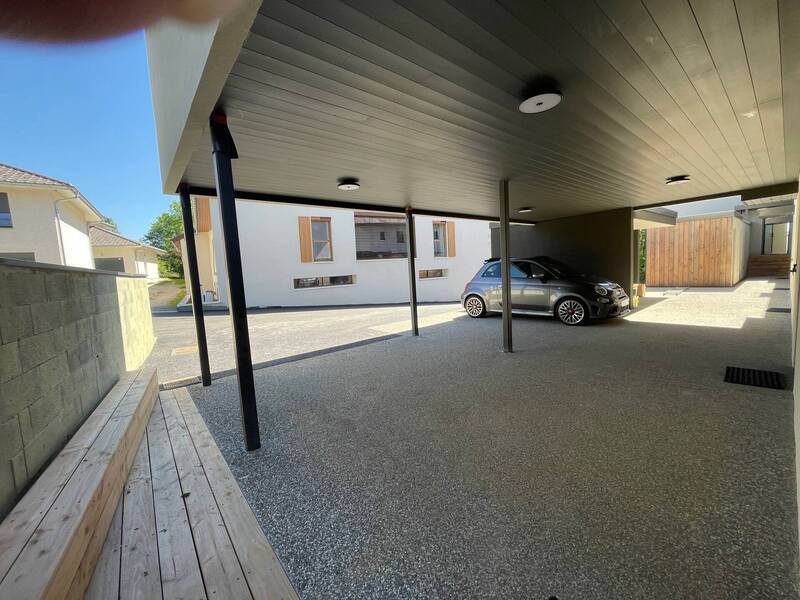 Location appartement à Échenevex 01170 - 2 350 €