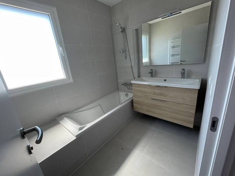 Location appartement à Échenevex 01170 - 2 600 €