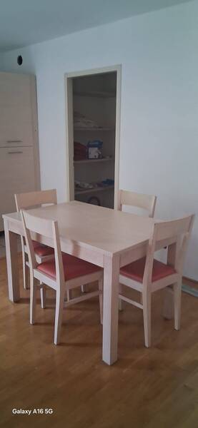 Location appartement 2 pièces à Divonne-les-Bains 01220 - 1 490 €